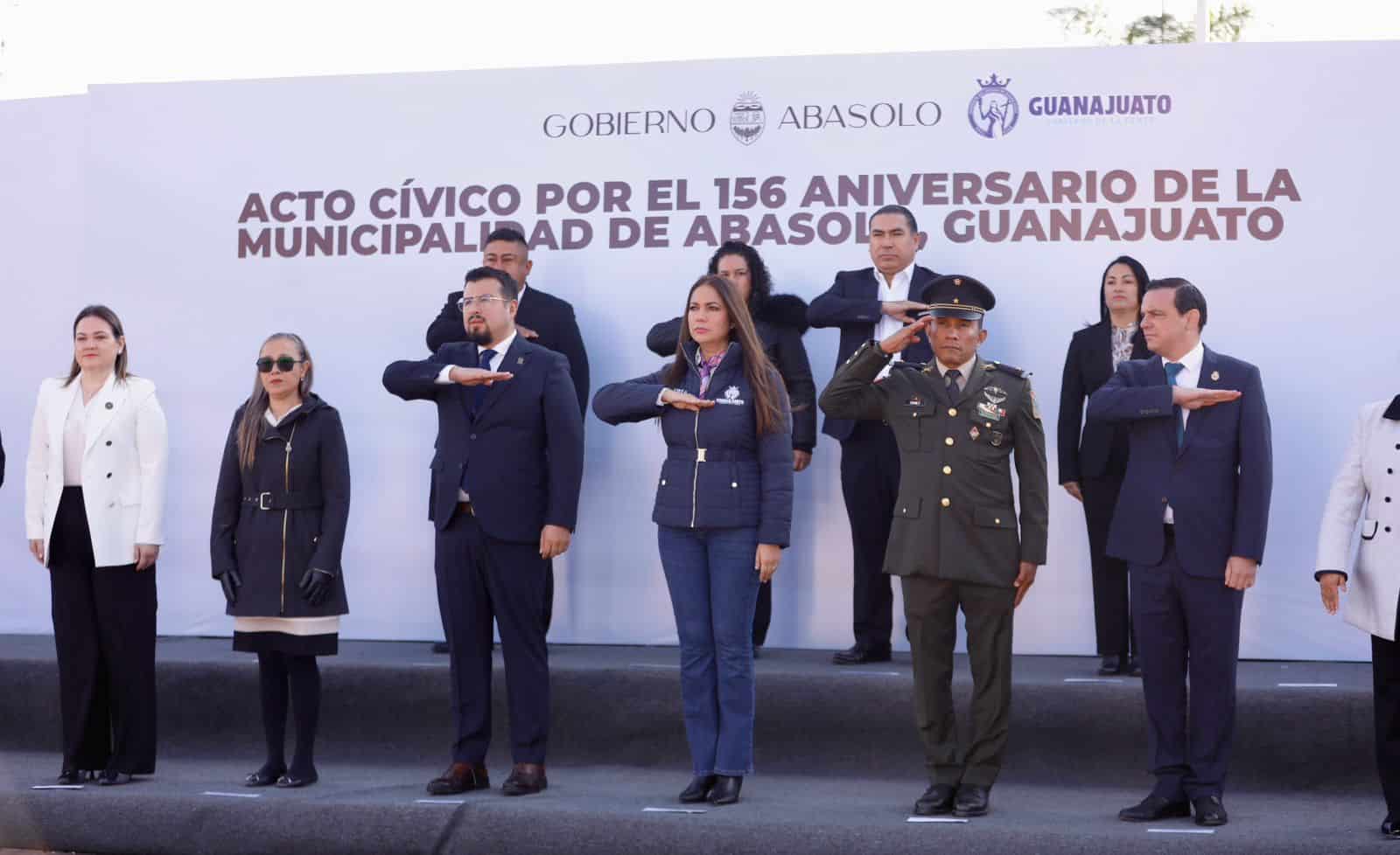 Abasolo conmemora 156 años de su municipalización con desfile cívico