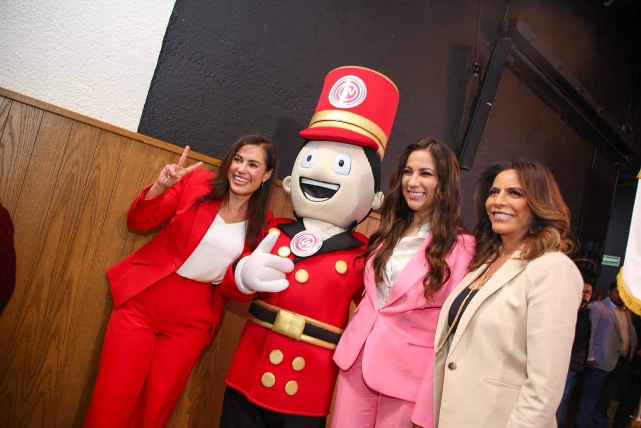 Develan billete de la Lotería Nacional por los 450 años de la fundación de León