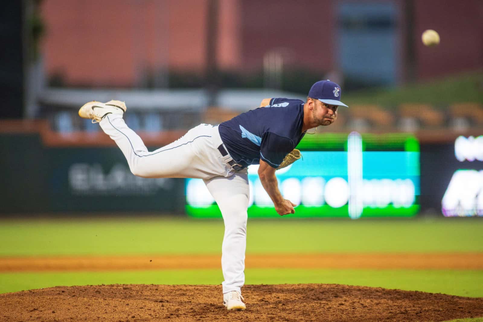 Bravos de León reconstruyen su pitcheo con dos refuerzos estadounidenses rumbo a la LMB 2026