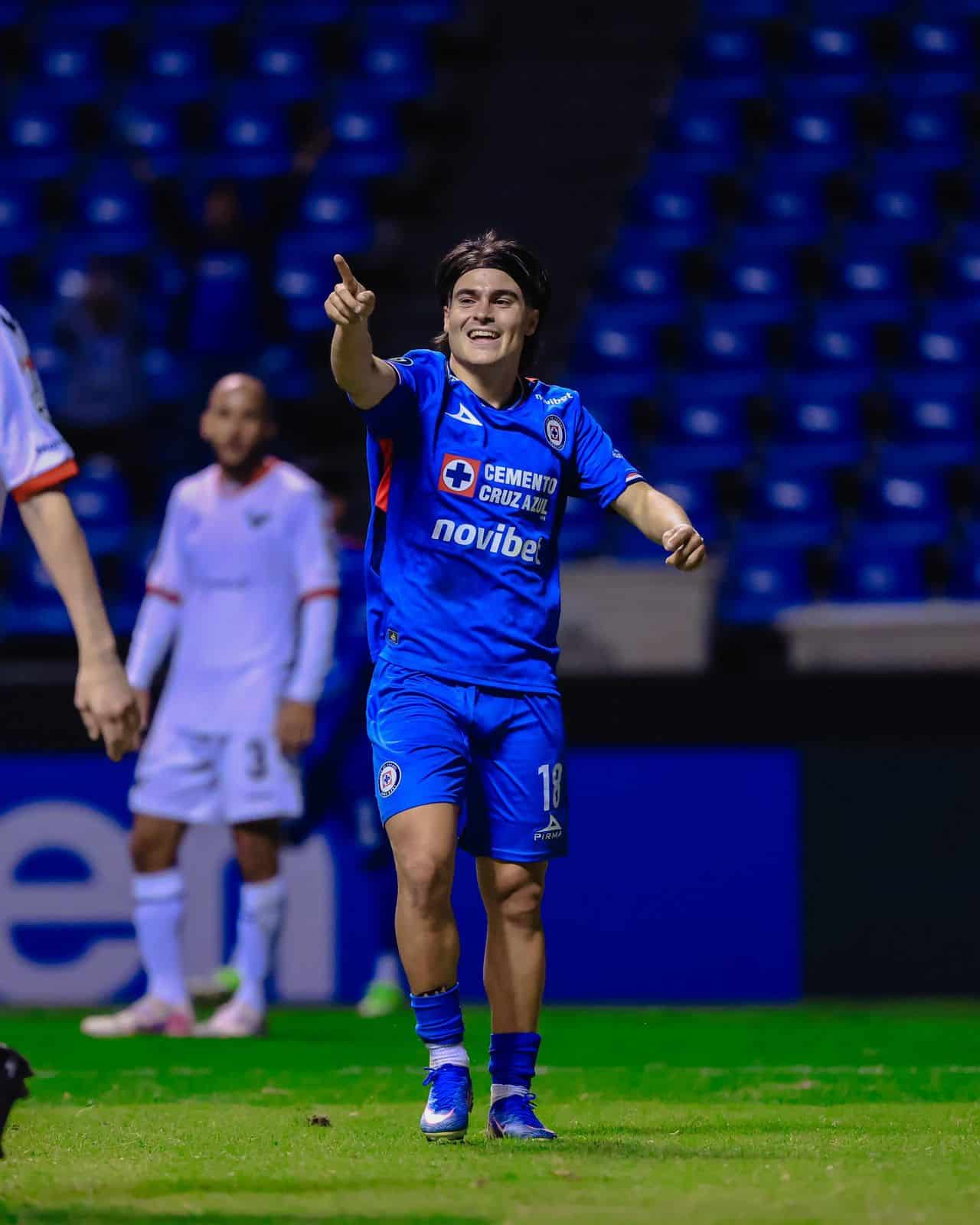 Cruz Azul golea 5‑0 a Vancouver FC y sella con autoridad su pase en la CONCACAF Champions Cup